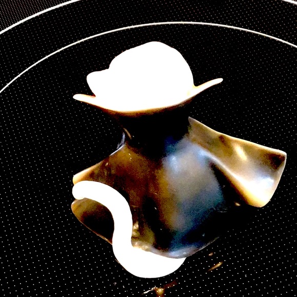 Halloween Cat Ceramic Figurine - Picture 3 of 4